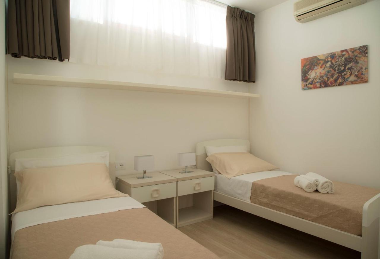 I Suoni Del Mare Apartment Porto San Giorgio Exterior photo